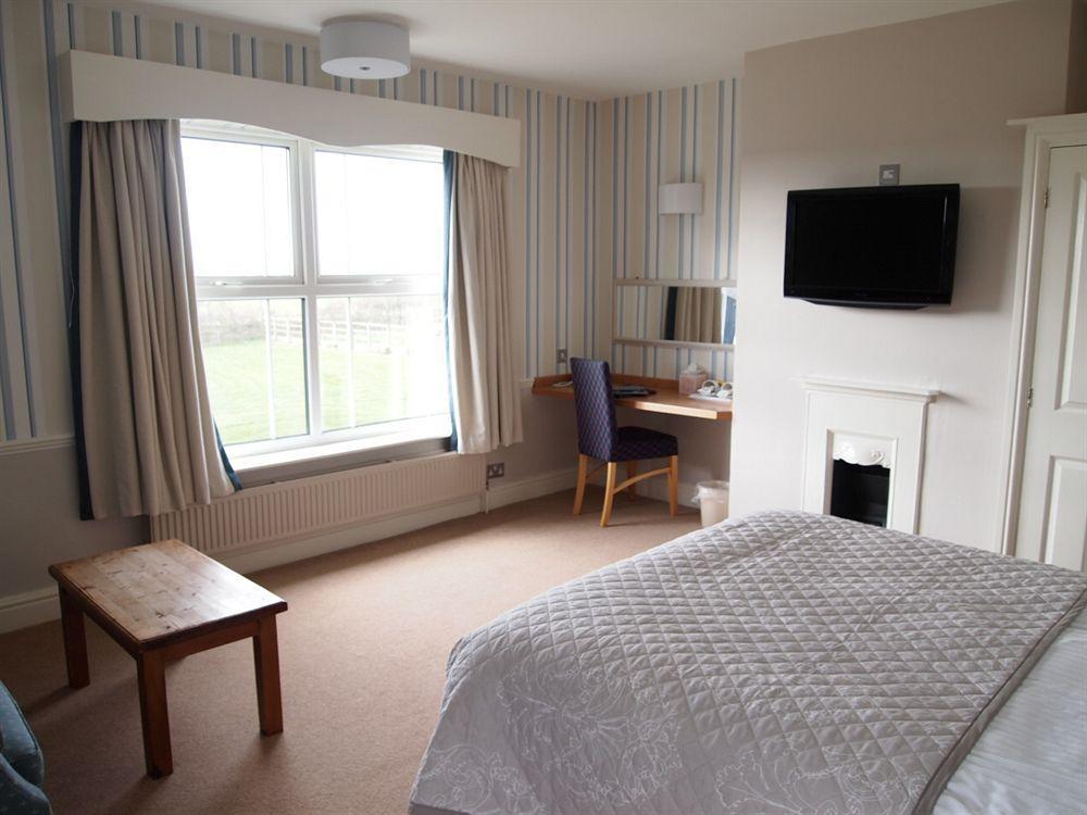 Donington Park Farmhouse Hotel Castle Donington Ngoại thất bức ảnh